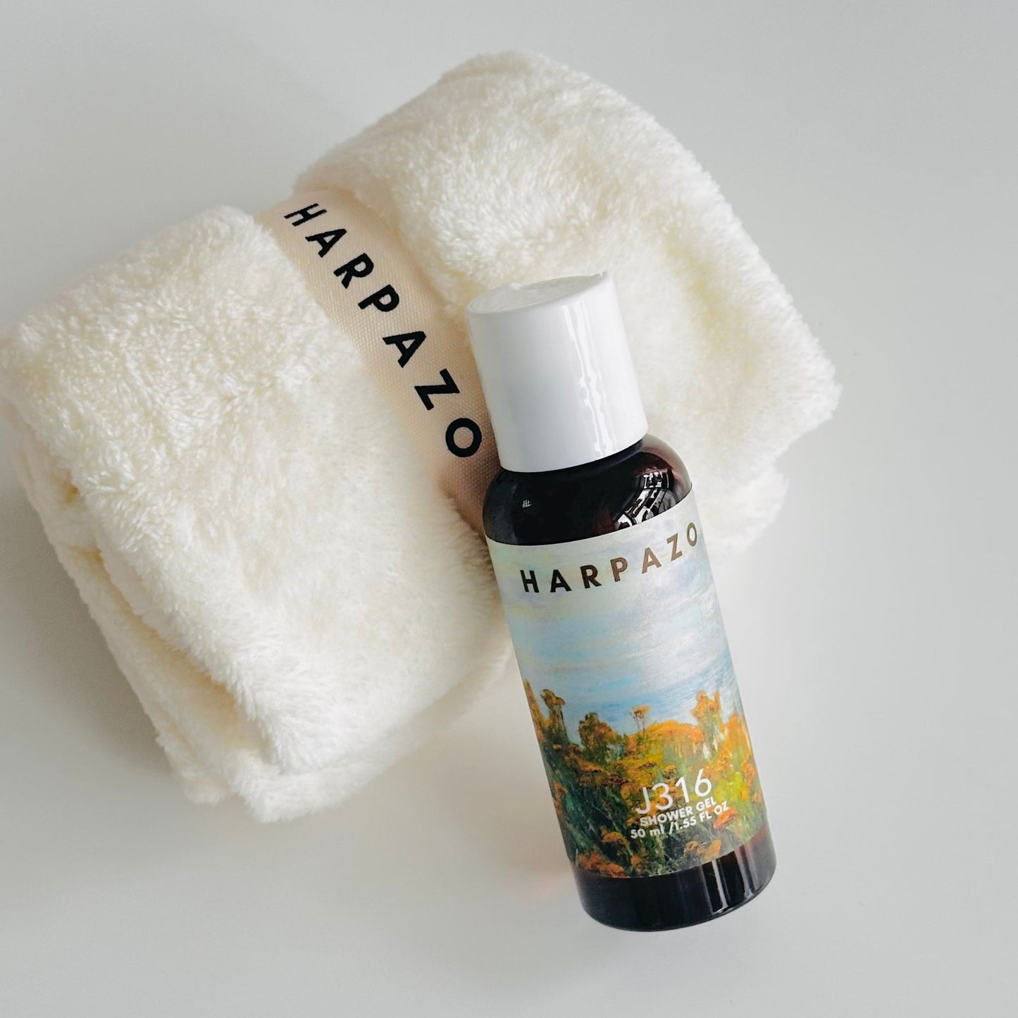 J316 Perfume Gift (towel & shower gel)