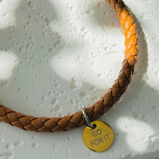 PRE-ORDER |GO FOR IT | Aromatic Leather Bracelet
